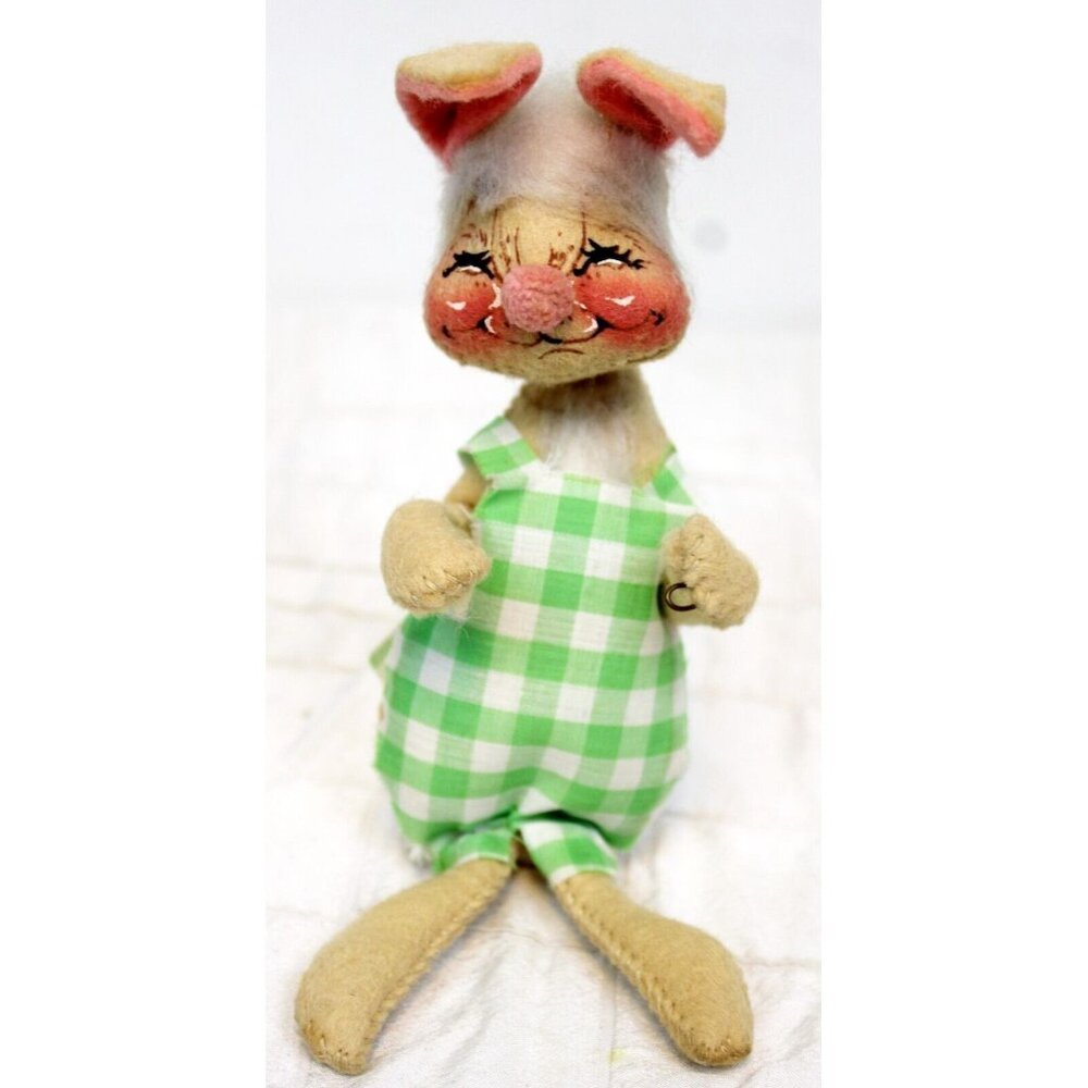 VTG 1976 Annalee Mobilitee Doll Boy Bunny Rabbit Easter Spring Overalls Plaid